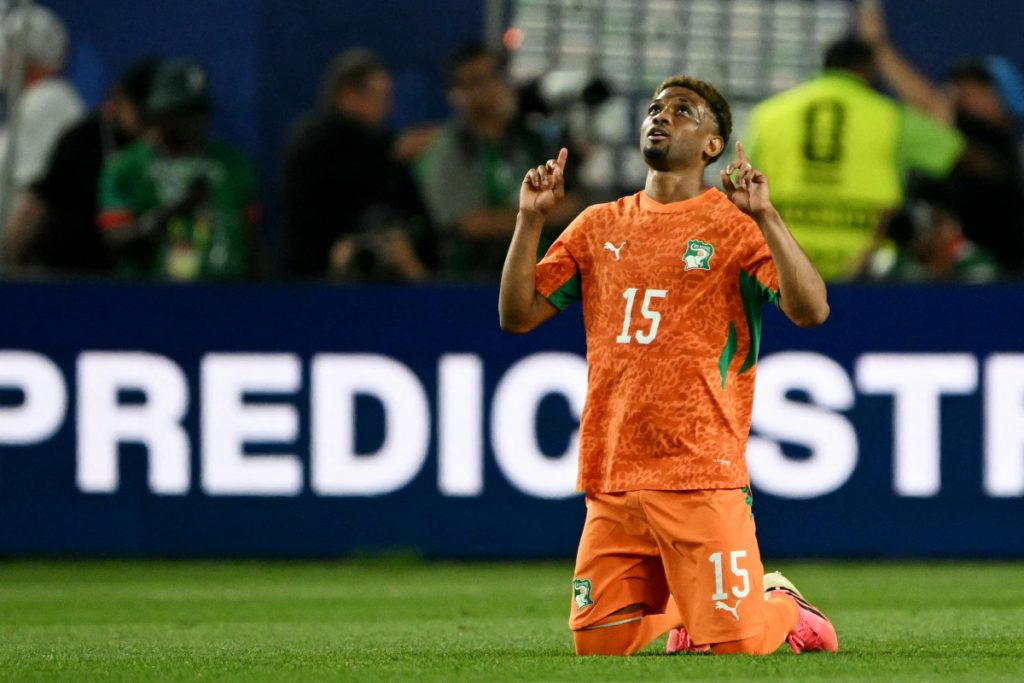 Nicolas Pepe scored twice as Ivory Coast beat Curacao 2-0 on Thursday to reach the World Cup knockou...