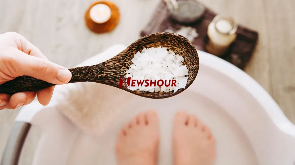 For a variety of people, routinely soaking feet in warm salt water can be useful. People like the fo...
