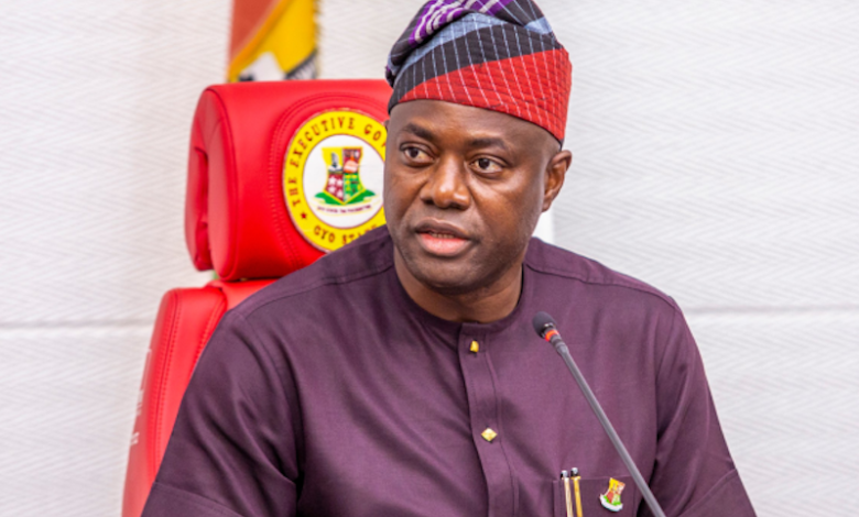 The Oyo State Government has lifted the dusk-to-dawn curfew imposed on 10 local government areas bor...