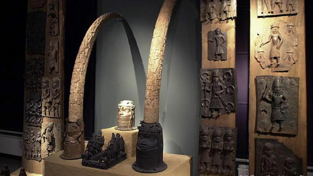 Swiss authorities on Monday returned 18 Benin Bronzes to Nigeria in a ceremony at the National Museu...