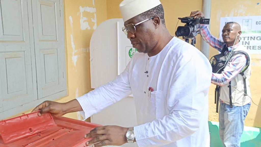 By Dayo Johnson
ADO-EKITI — Senate Leader, Senator Opeyemi Bamidele, has said the ongoing governors...