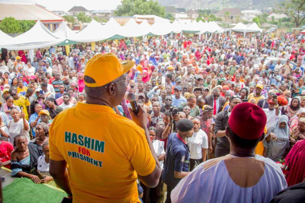 By Luminous Jannamike
ABUJA — Accord Party chieftain and former presidential candidate, Dr. Gbenga...
