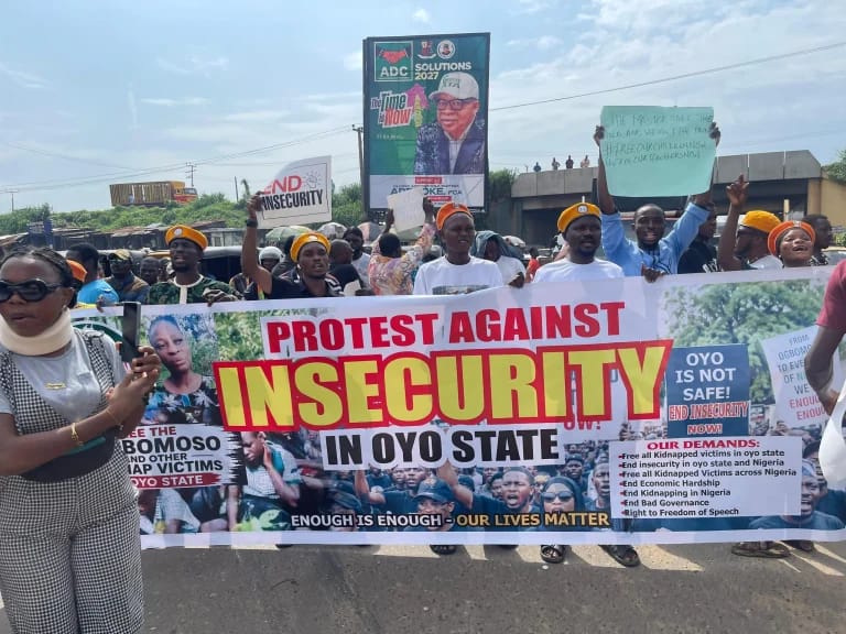 By Adeola Badru
Major parts of Ibadan, the Oyo State capital, were brought to a standstill on Monda...