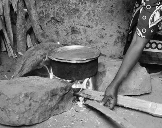 Residents in Osun have turned to alternative cooking methods following a sharp increase in the cost...