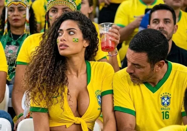 A brief moment captured during FIFA World Cup coverage has gone viral on social media after a male f...
