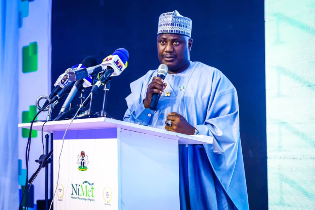 By Gabriel Ewepu
ABUJA — The Federal Government on Thursday launched a ₦200 billion share capital m...
