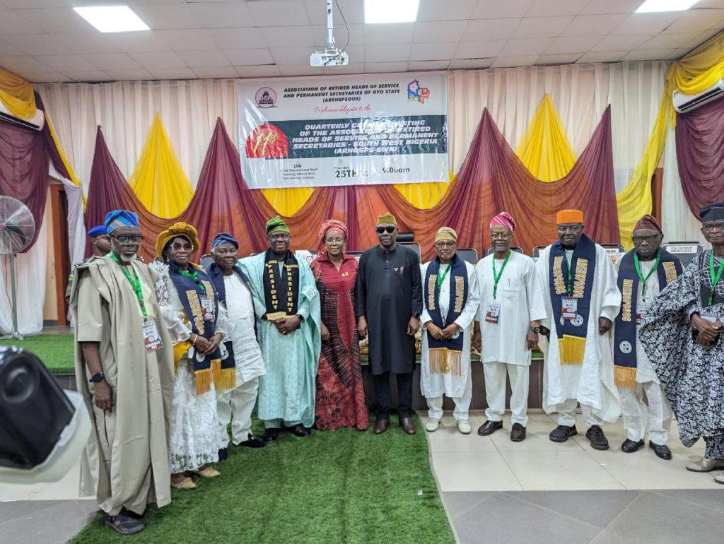 Seek return to regional governance
By Adeola Badru
Retired Heads of Service and Permanent Secretar...