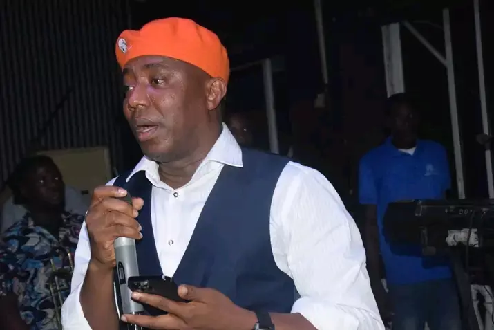 By Enitan Abdultawab
Human rights activist and former presidential candidate, Omoyele Sowore, has r...