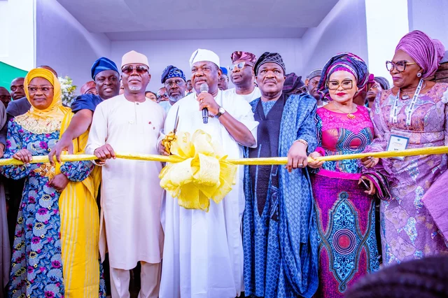 President Bola Tinubu has commissioned the newly transformed Premier Hotel in Ibadan, Oyo State, dec...
