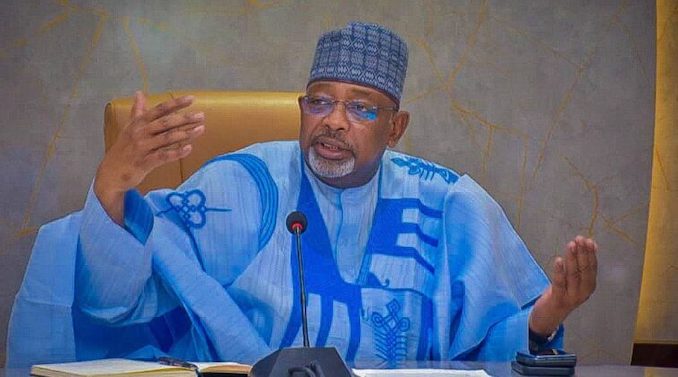 Federal Government launches fertiliser rollout targeting 25,200 farmers across five North West state...