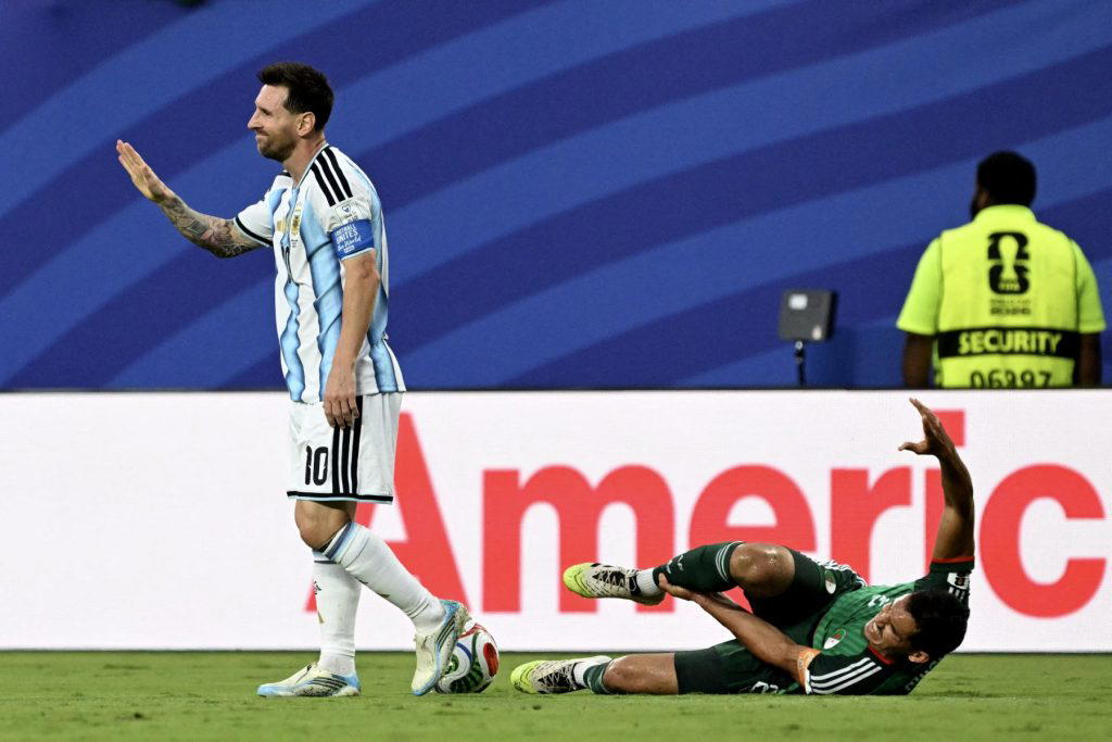 Algeria have lodged a complaint with FIFA over “refereeing injustice” in their opening World Cup los...