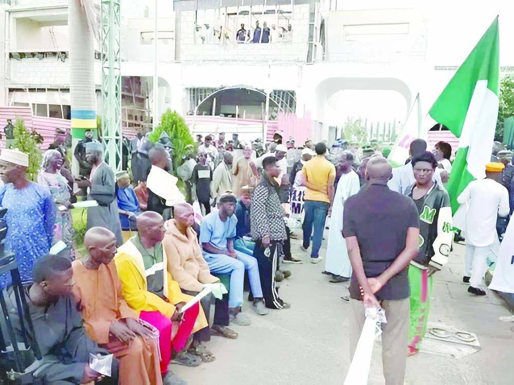 By Victor Ahiuma-Young
Military pensioners across the country are facing a growing threat from frau...