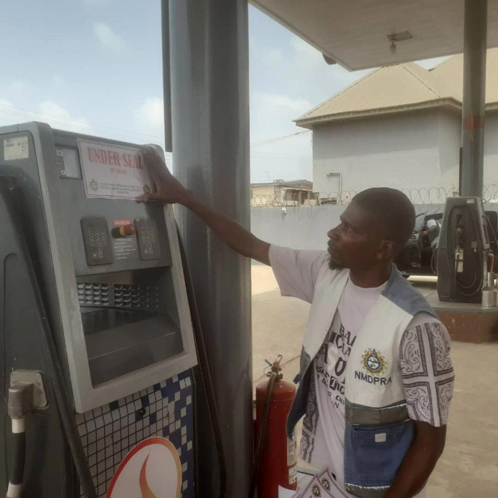 By Obas Esiedesa, Abuja
The Federal Government has directed the Nigerian Midstream and Downstream P...