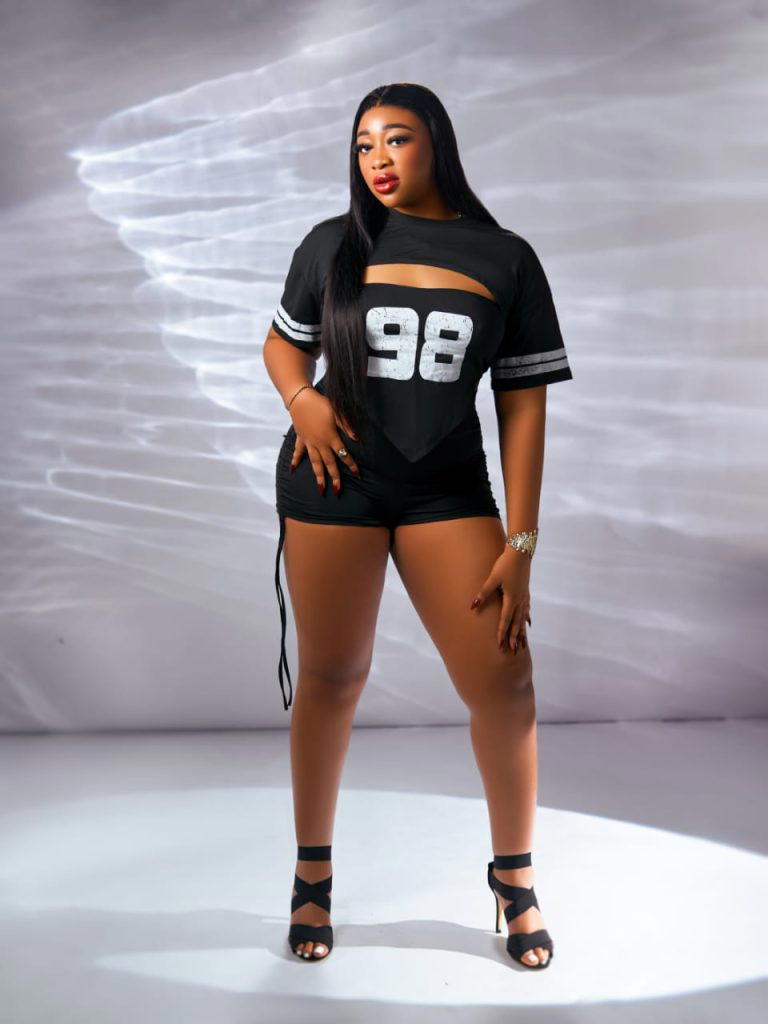 By Ayo Onikoyi
Nigerian lifestyle influencer and dance enthusiast Ntumobe Chisom, popularly known a...