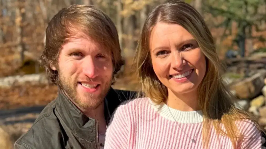 By Enitan Abdultawab
Popular YouTuber Jesse Ridgway and his wife, Ashley, have revealed that they e...
