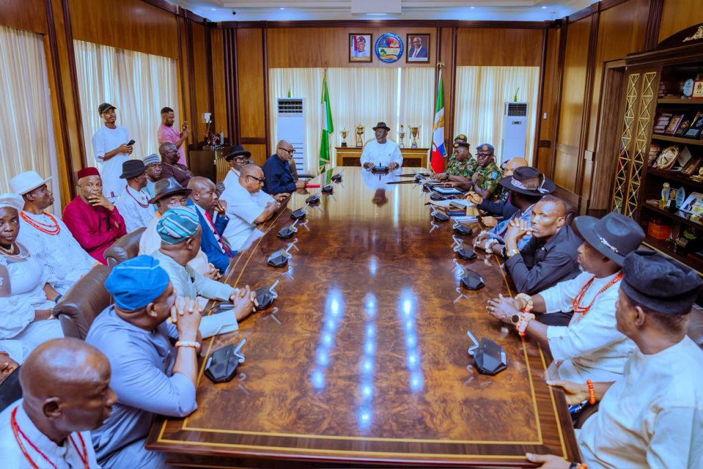 …Stakeholders Pledge Unity, Peaceful Coexistence
Delta State Governor, Rt. Hon. Sheriff Oborevwori,...
