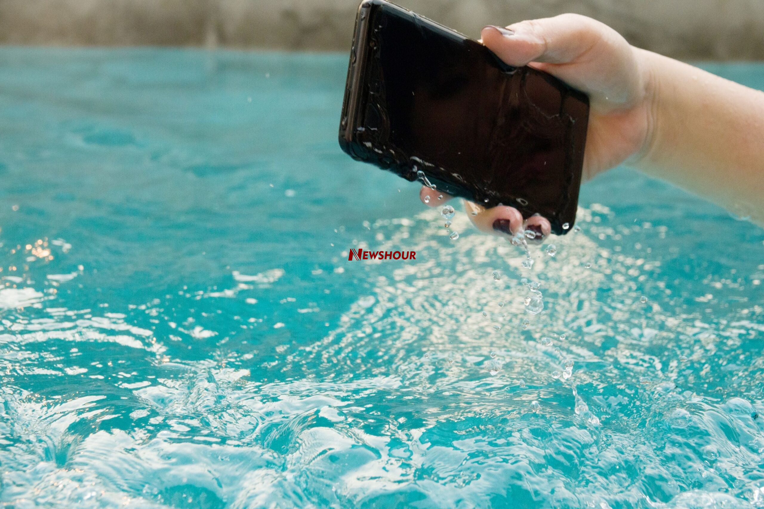 If your mobile phone falls into water, acting quickly and carefully is essential to minimize damage....
