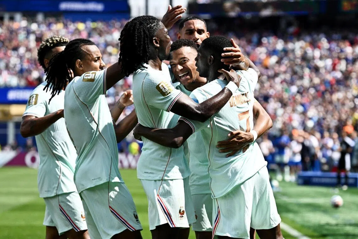 Ousmane Dembélé’s first-half hat-trick powers France to victory over Norway and secure top spot in G...