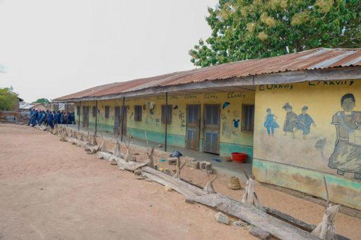 By Adeola Badru
Fresh hope has emerged over the fate of teachers and pupils abducted from two schoo...