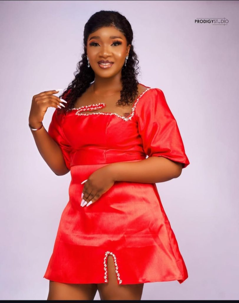 By Ayo Onikoyi
Nollywood actress and producer Ayomide Dawodu has revealed that she remains single a...