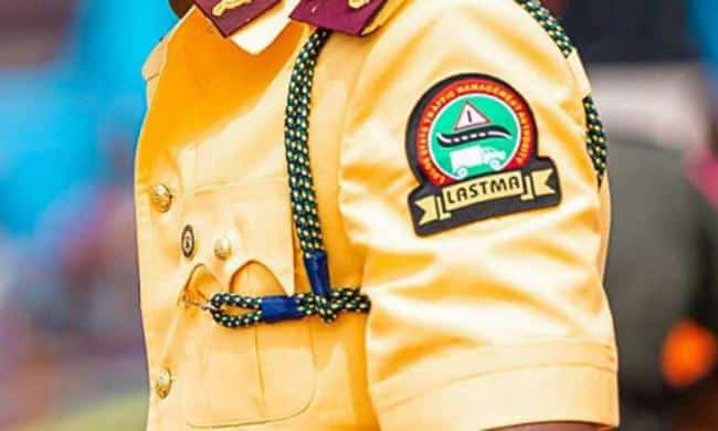 By Olasunkanmi Akoni
Operatives of the Lagos State Traffic Management Authority (LASTMA) have arres...