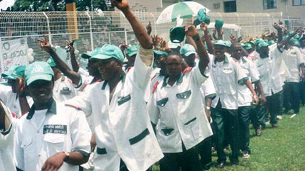 Emma Ujah, Abuja Bureau Chief
ABUJA—The National Pension Commission (PenCom) has commenced discussi...
