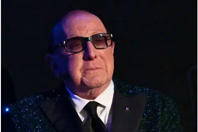 Legendary American music executive, Clive Davis, has died at the age of 94.
Source: https://mcebisc...