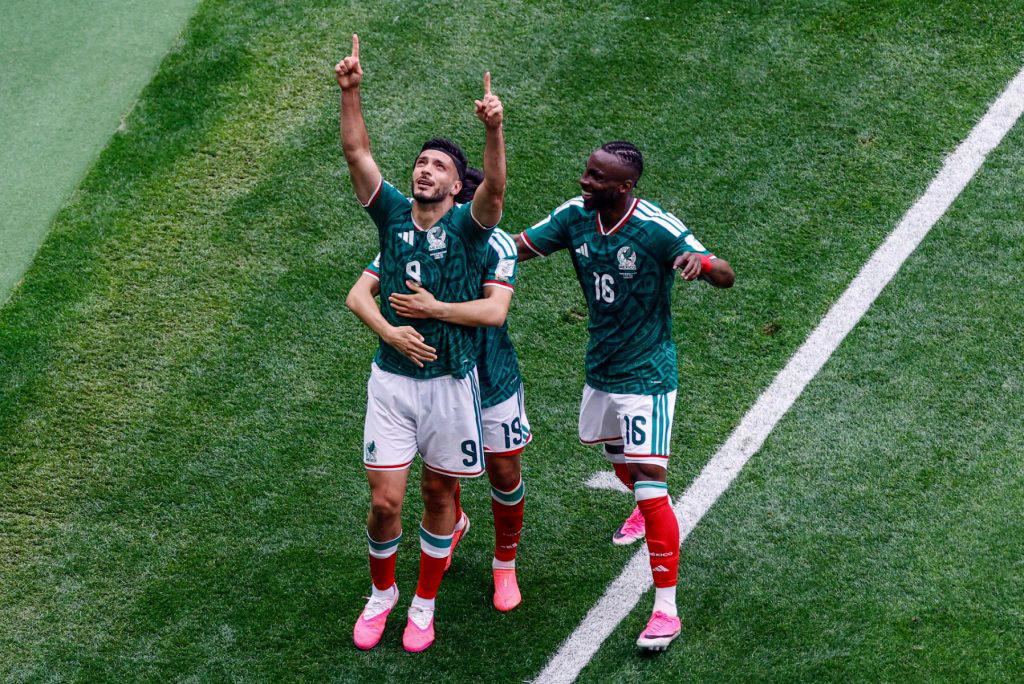By Adegboyega Adeleye
Mexican President Claudia Sheinbaum has appealed to supporters to celebrate r...