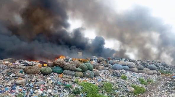 By Olasunkanmi Akoni
In a midnight sting operation, men of the Nigeria Police Force, on Sunday, rai...