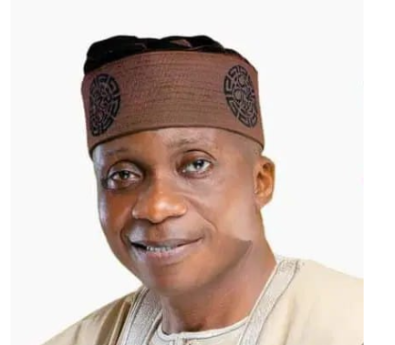 By Dayo Johnson Akure
The Secretary-General of Afenifere, Chief Sola Ebiseni, has appealed to Presi...