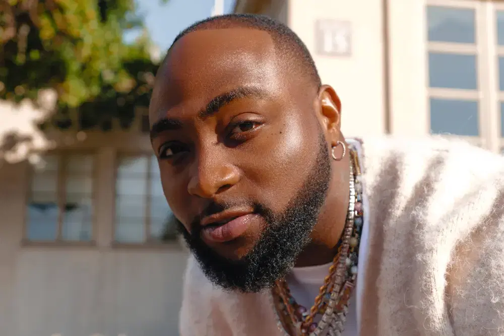 Grammy-nominated Nigerian singer Davido has revealed that he spends as much as N400 million every mo...