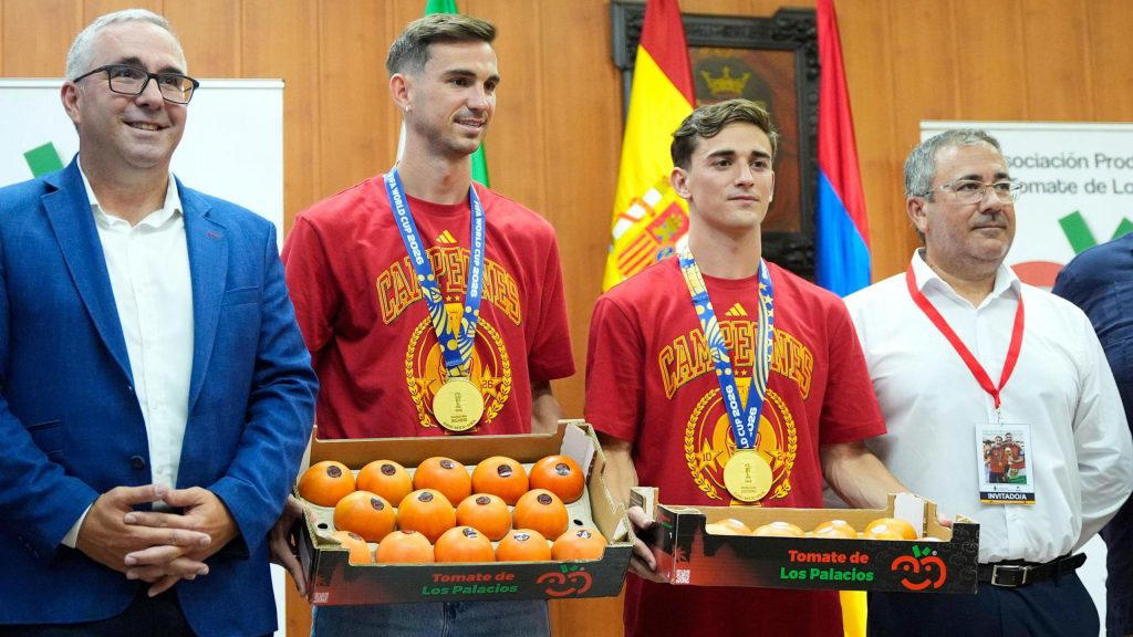 Spanish midfielders Gavi and Fabian Ruiz have received an unusual hometown tribute after helping Spa...