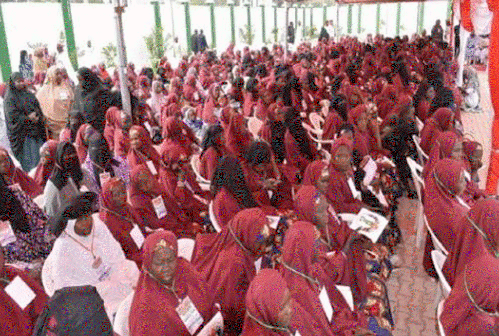 Kano’s recent announcement that it spent N1.5bn to bankroll mass weddings should prompt national ala...