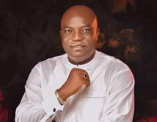 By Henry Umoru
ABUJA — Chairman of the Senate Committee on Ethics, Code of Conduct and Public Petit...