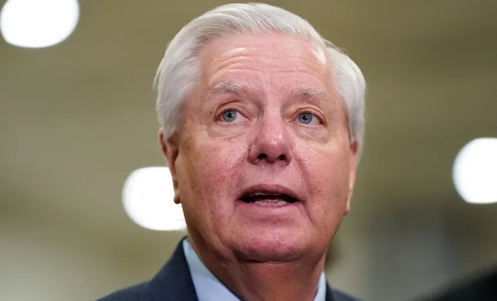 Long-serving Republican Senator Lindsey Graham dies suddenly at 71, prompting tributes from Donald T...