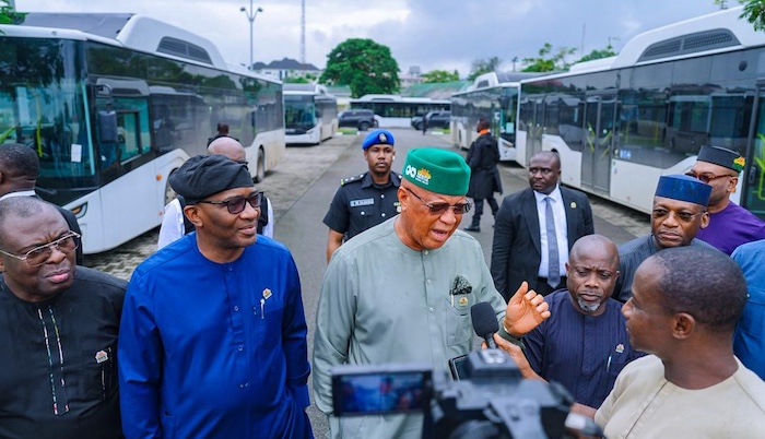 Akwa Ibom takes delivery of first 20 CNG buses as state moves to modernise public transport.
Source...