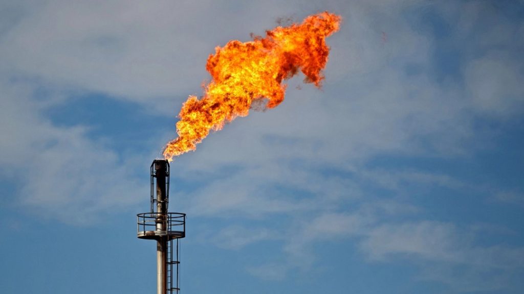•Expert blames weak power market, poor gas monetisation incentives
By Ediri Ejoh
Despite the Fede...