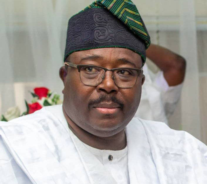 A fresh crisis has emerged within the Oyo State chapter of the All Progressives Congress (APC) after...