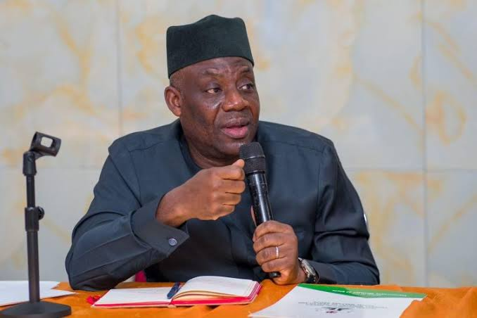 By Joseph Erunke, Abuja
The Federal Government has suspended the proposed review of registration fe...