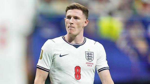 Elliot Anderson declared Manchester City the “kings of Manchester” after completing his reported £11...