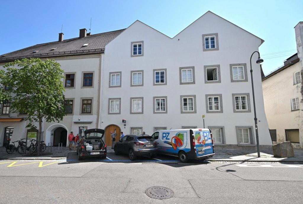 Austria opened a new police station in Adolf Hitler’s former house on Wednesday, in the hope of dete...