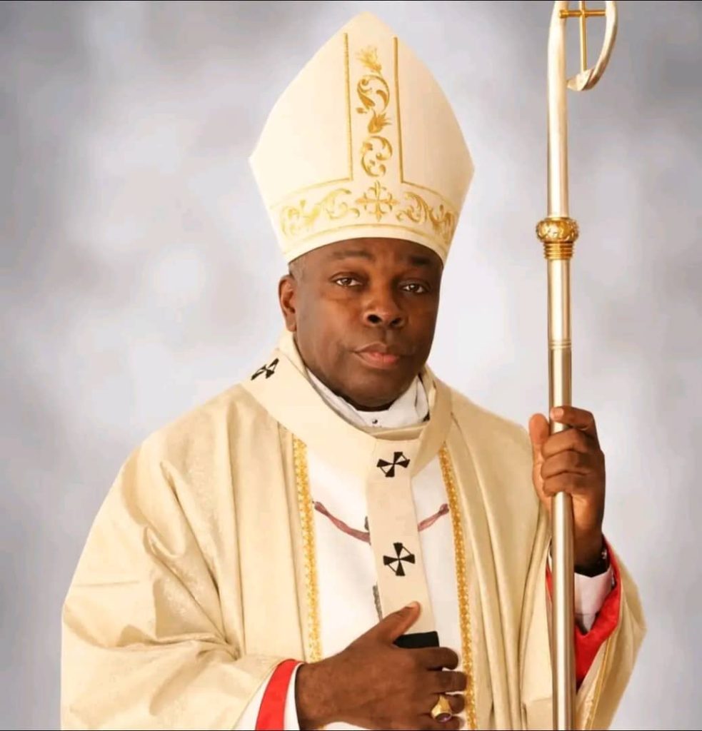 By Ozioruva Aliu
Edo State Governor Monday Okpebholo, former governor of the state and now a senato...