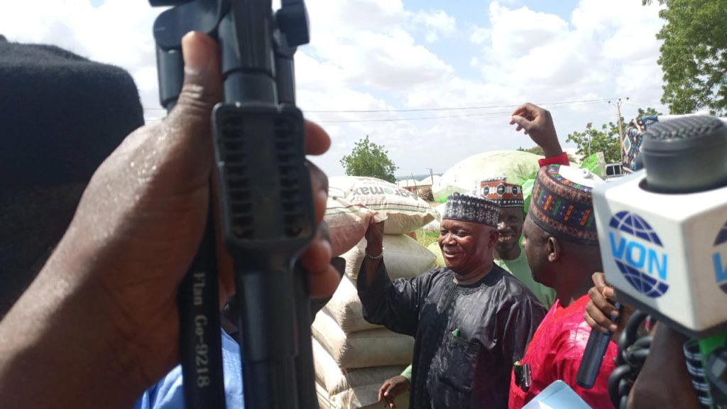 By Musa Ubandawaki, Sokoto
The Sokoto State Government has warned against the diversion, hoarding o...