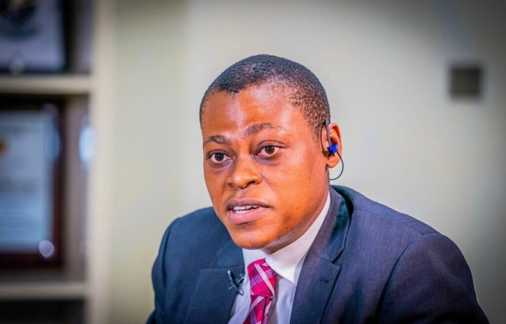 By Omeiza Ajayi
Popular television host, Rufai Oseni, on Friday became emotional while lamenting ho...