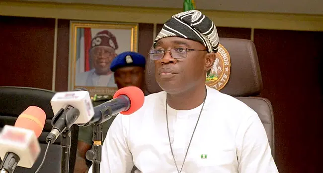 The Benue State House of Assembly has urged Gov. Hyacinth Alia to approve an upward review of the sa...