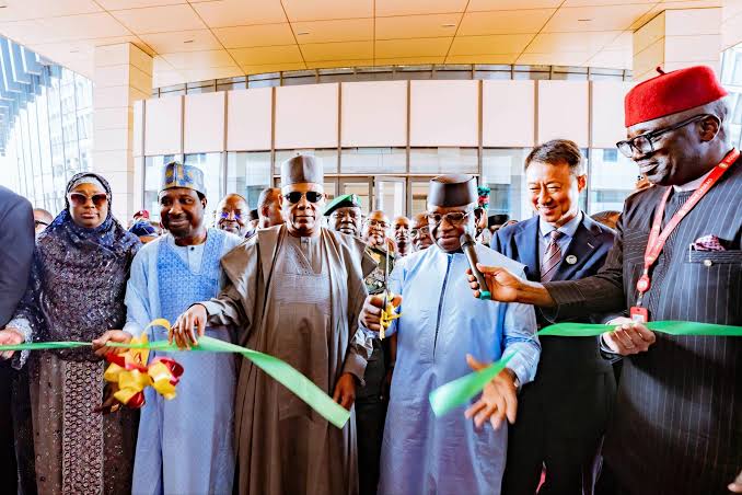 ECOWAS inaugurates its permanent Abuja headquarters as Nigeria and China reaffirm commitment to regi...