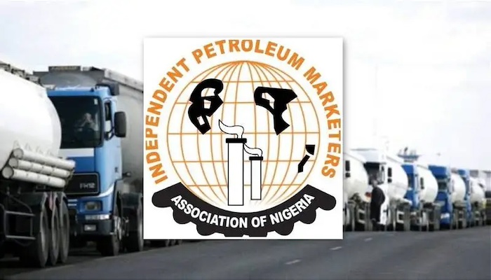 Fuel marketers warn they will shut filling stations nationwide if the government enforces petrol pri...