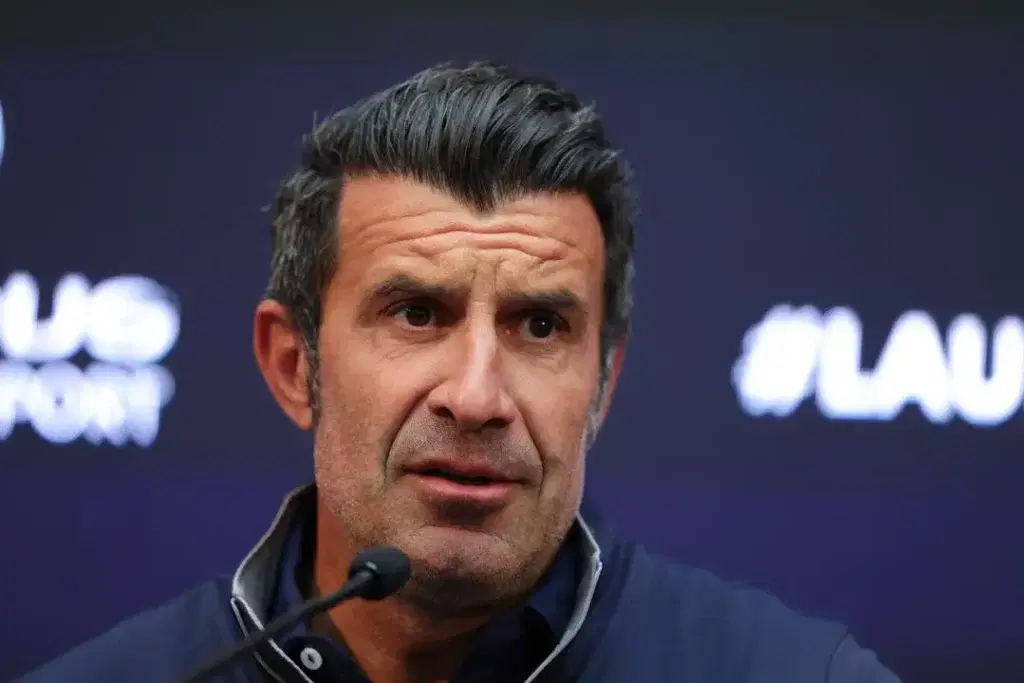 Former Real Madrid and Barcelona star Luis Figo has called for “deceitful” Gianni Infantino to quit...