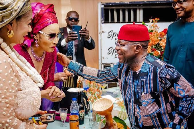 —Lauds Foreign Affairs Minister as ‘Amazon from the East’
By Steve Oko
Abia State Governor, Dr. Al...
