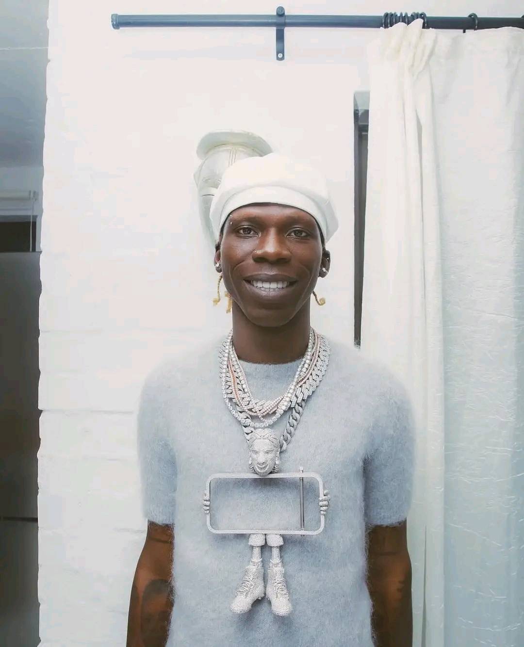 Who is the richest among asake and seyivibez